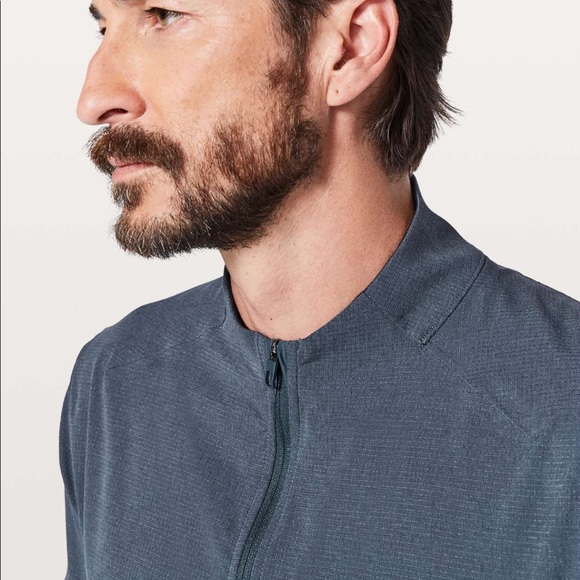 ⭐️HOST PICK⭐️ Lululemon Airing Easy Jacket - Blue - Picture 5 of 8